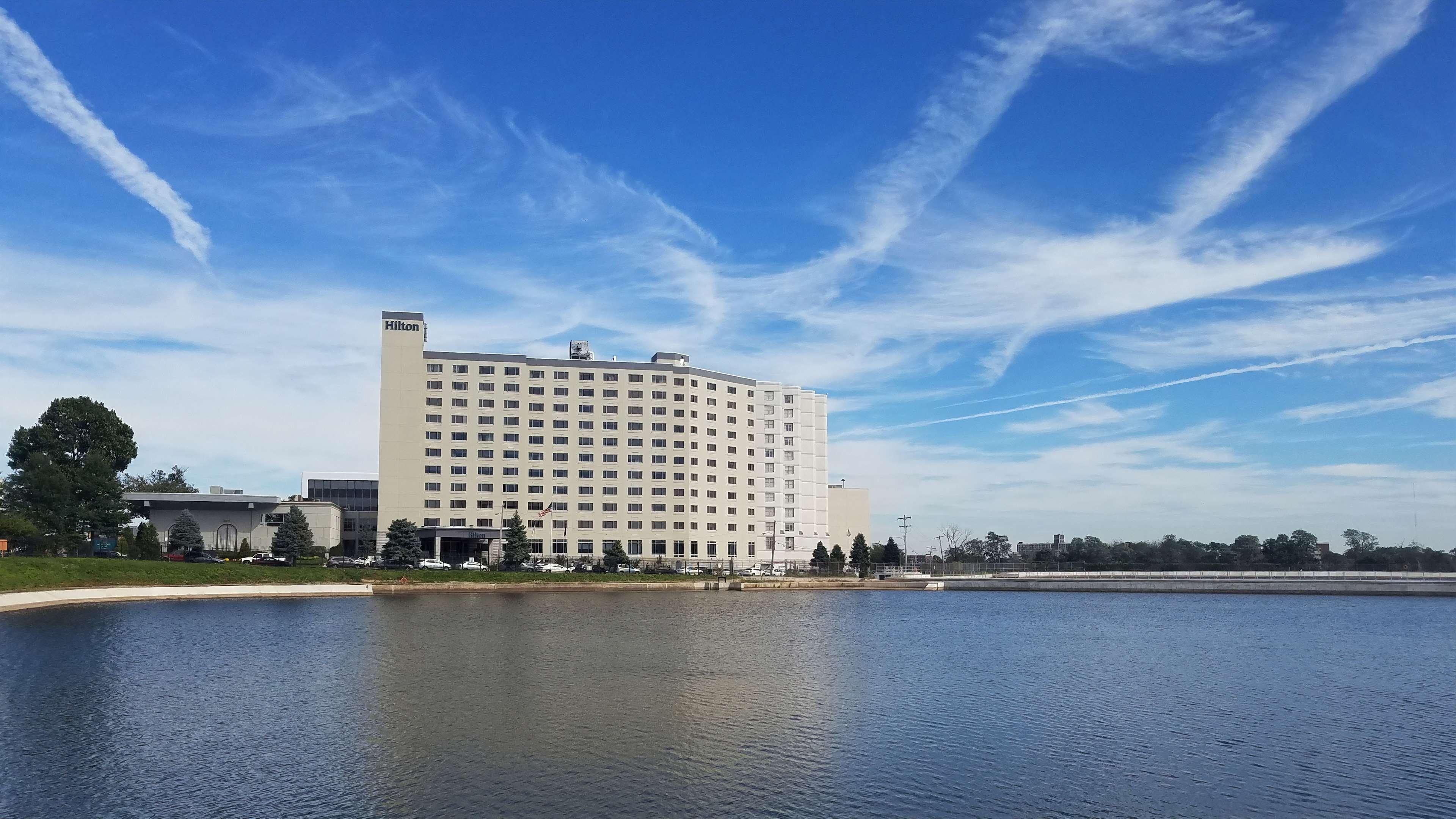 Hilton Philadelphia City Avenue Экстерьер фото