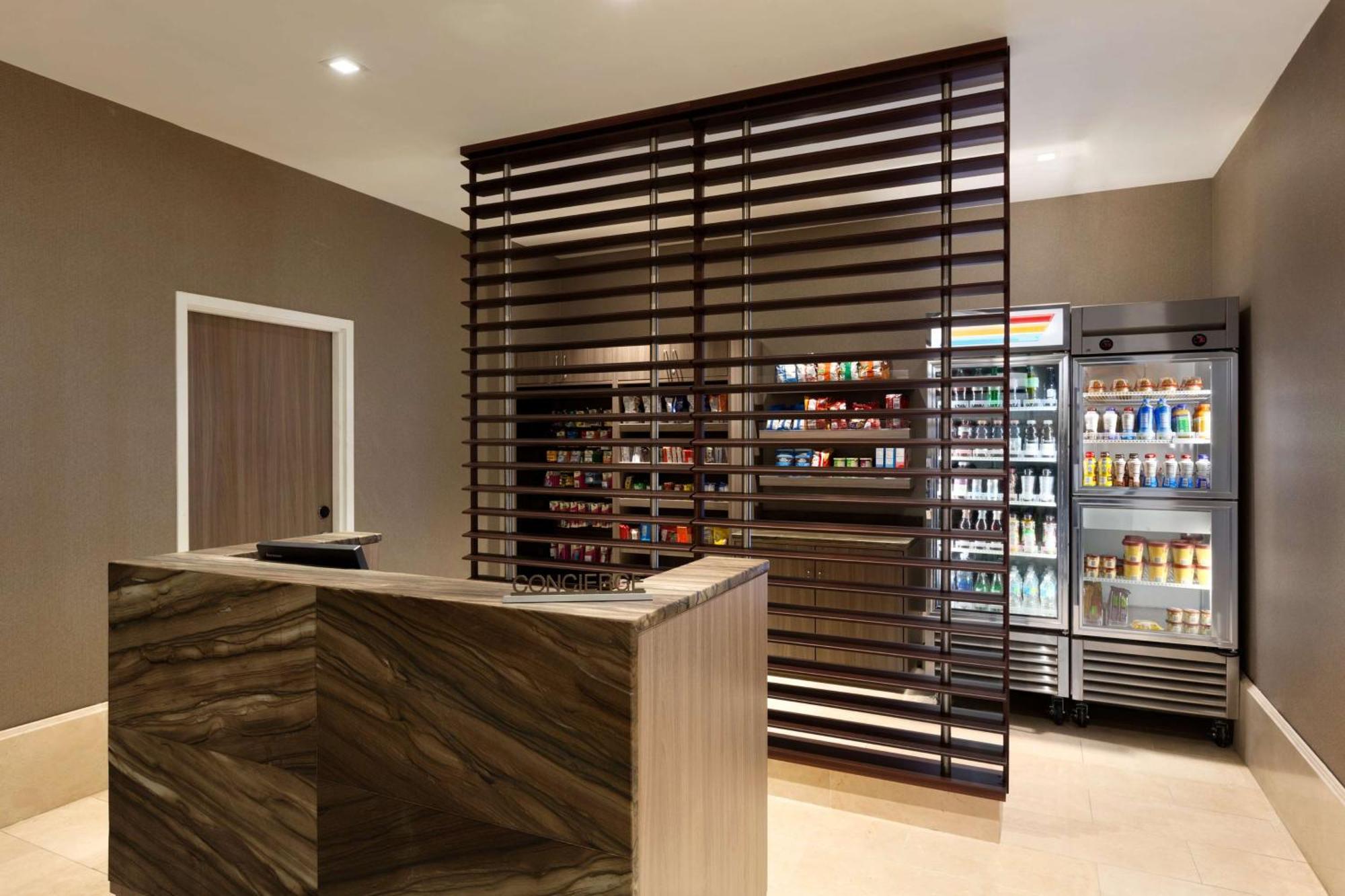 Hilton Philadelphia City Avenue Экстерьер фото