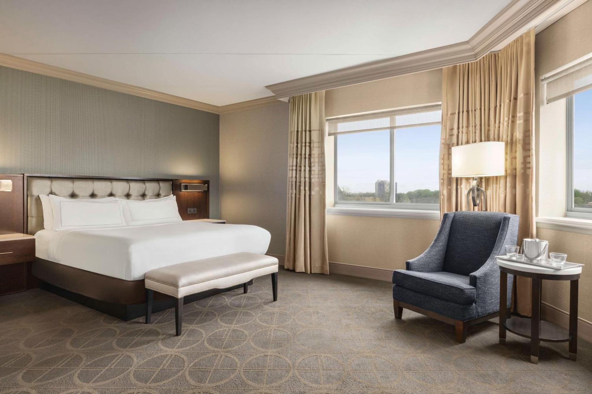Hilton Philadelphia City Avenue Экстерьер фото