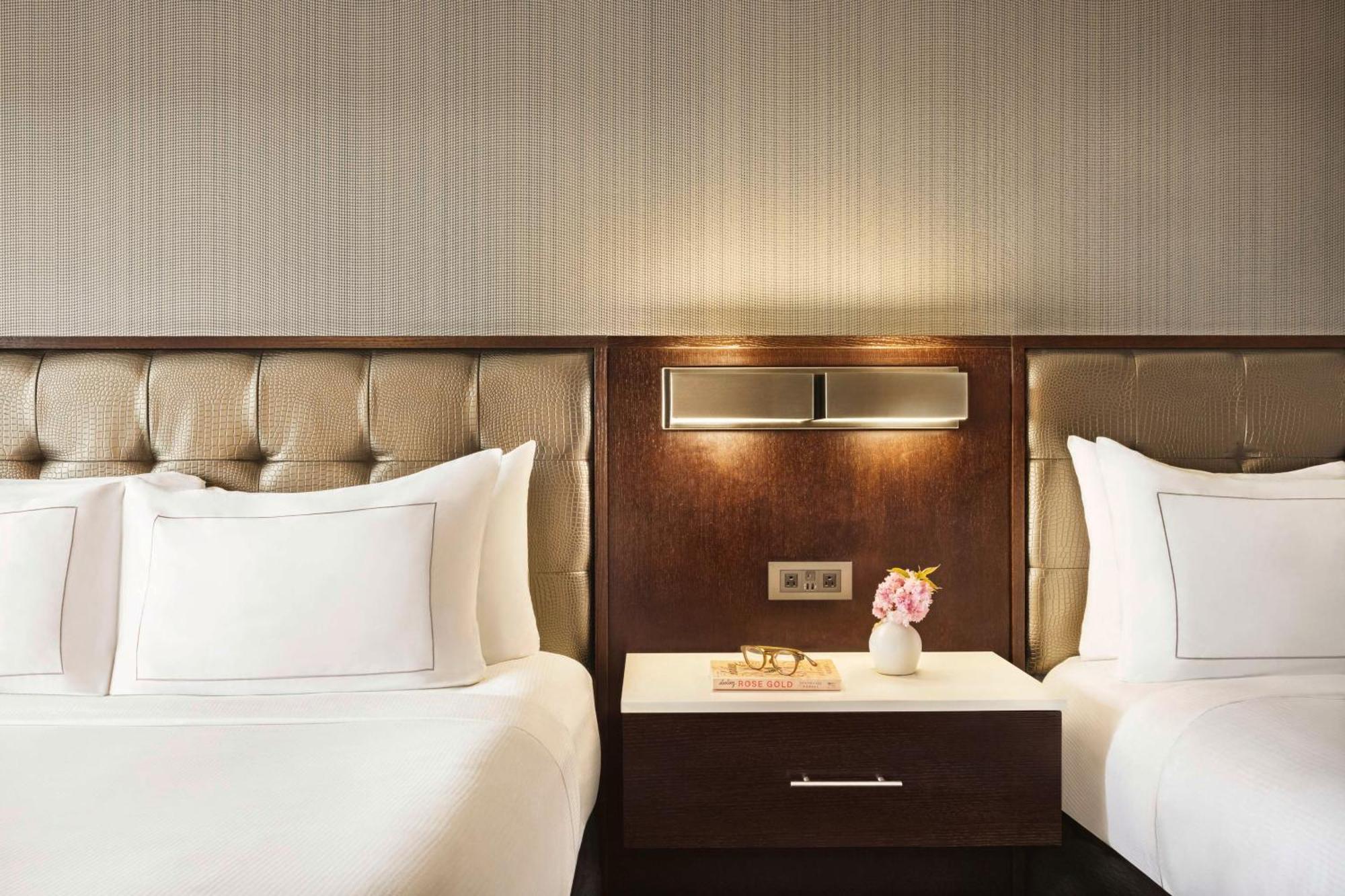 Hilton Philadelphia City Avenue Экстерьер фото