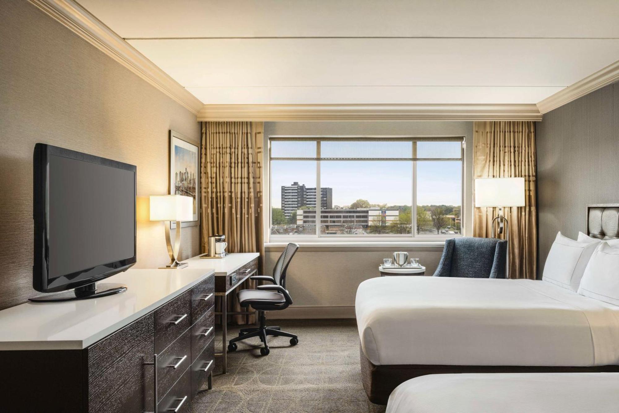 Hilton Philadelphia City Avenue Экстерьер фото