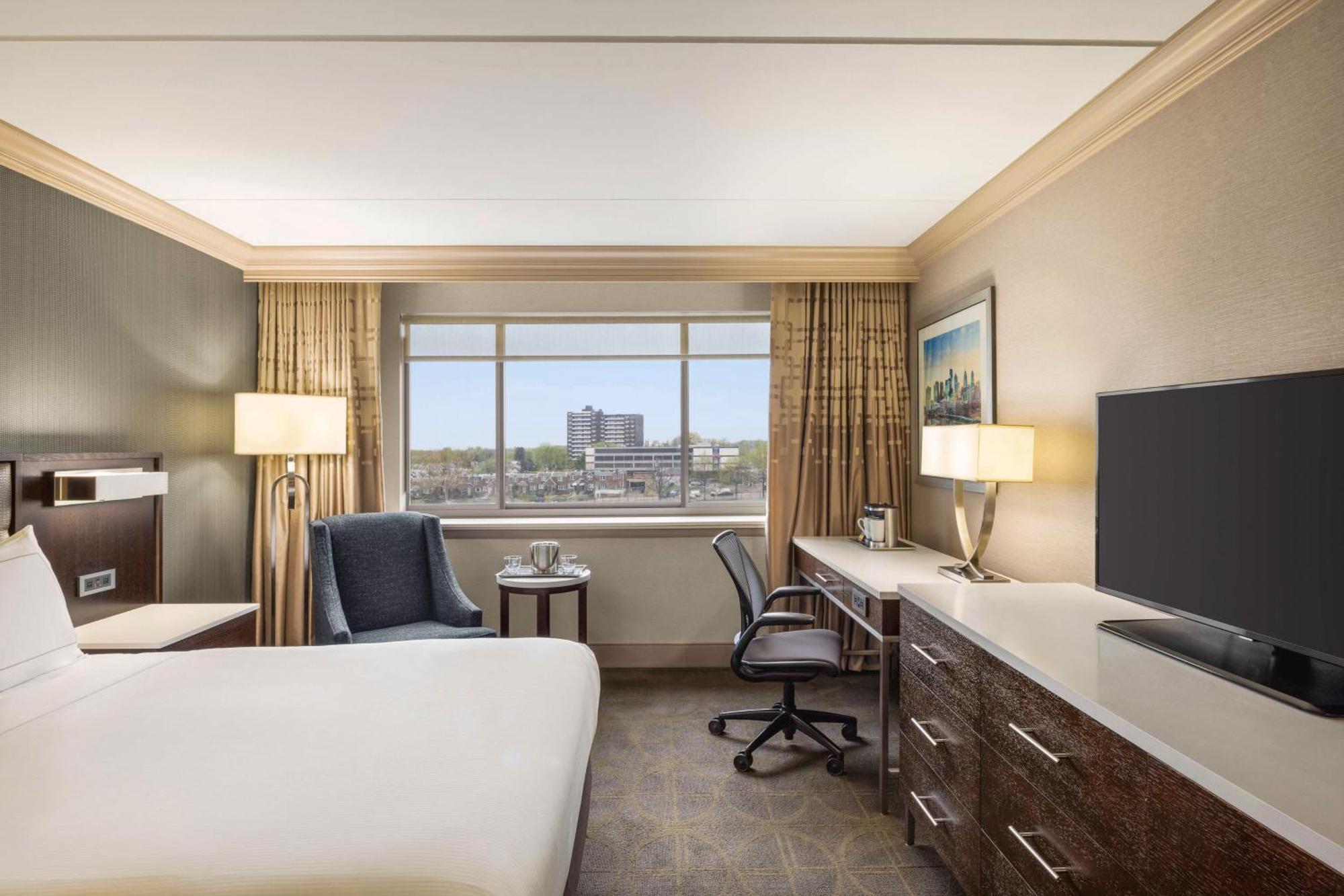 Hilton Philadelphia City Avenue Экстерьер фото